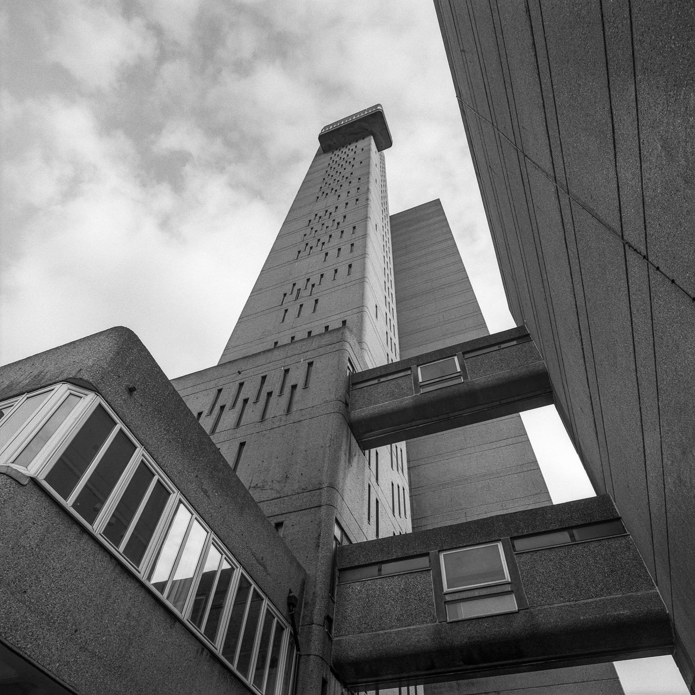 Trellick Tower - Simon Phipps